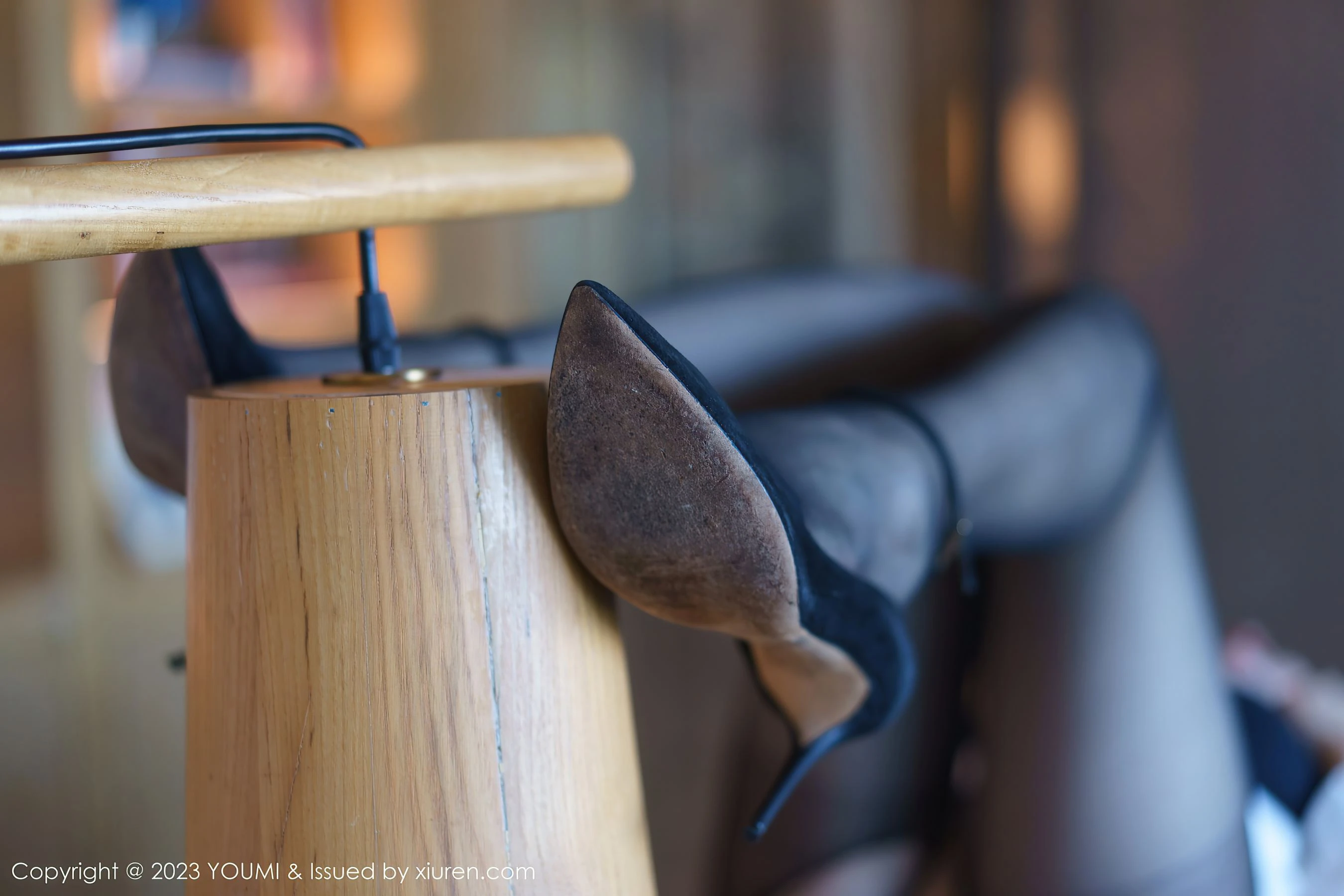  尤蜜荟 VOL.890 Carol周妍希 黑丝美臀第5张