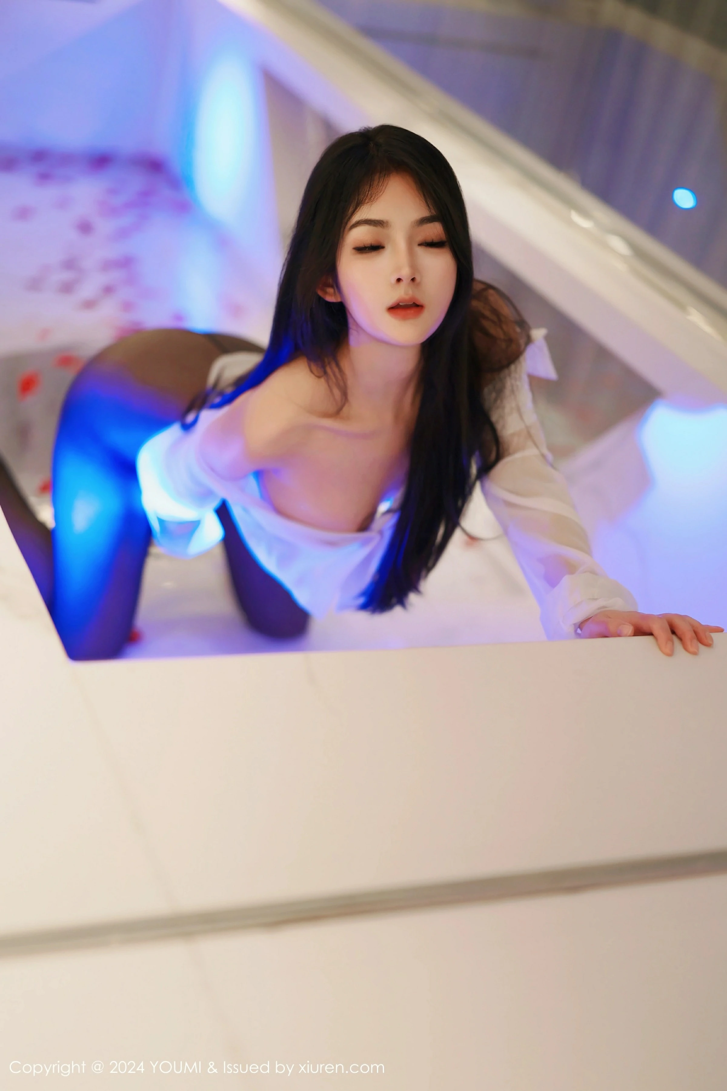  尤蜜荟 VOL.1050 谭小灵 [90P]第28张