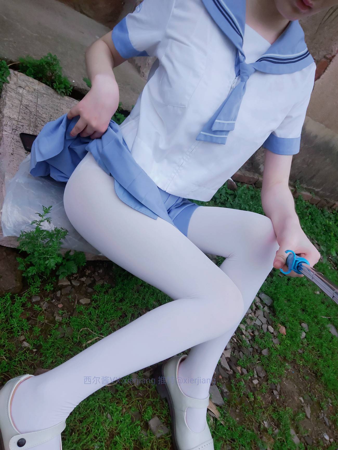 西尔酱 &#8211; 青草水手服7 [64P]第4张