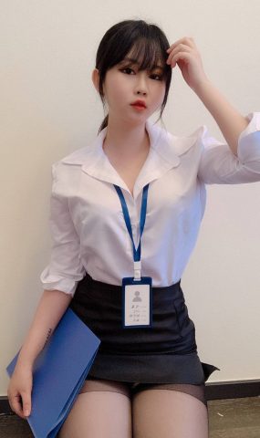 密桃少女是依酱呀 &#8211; 黑丝至服[29P]