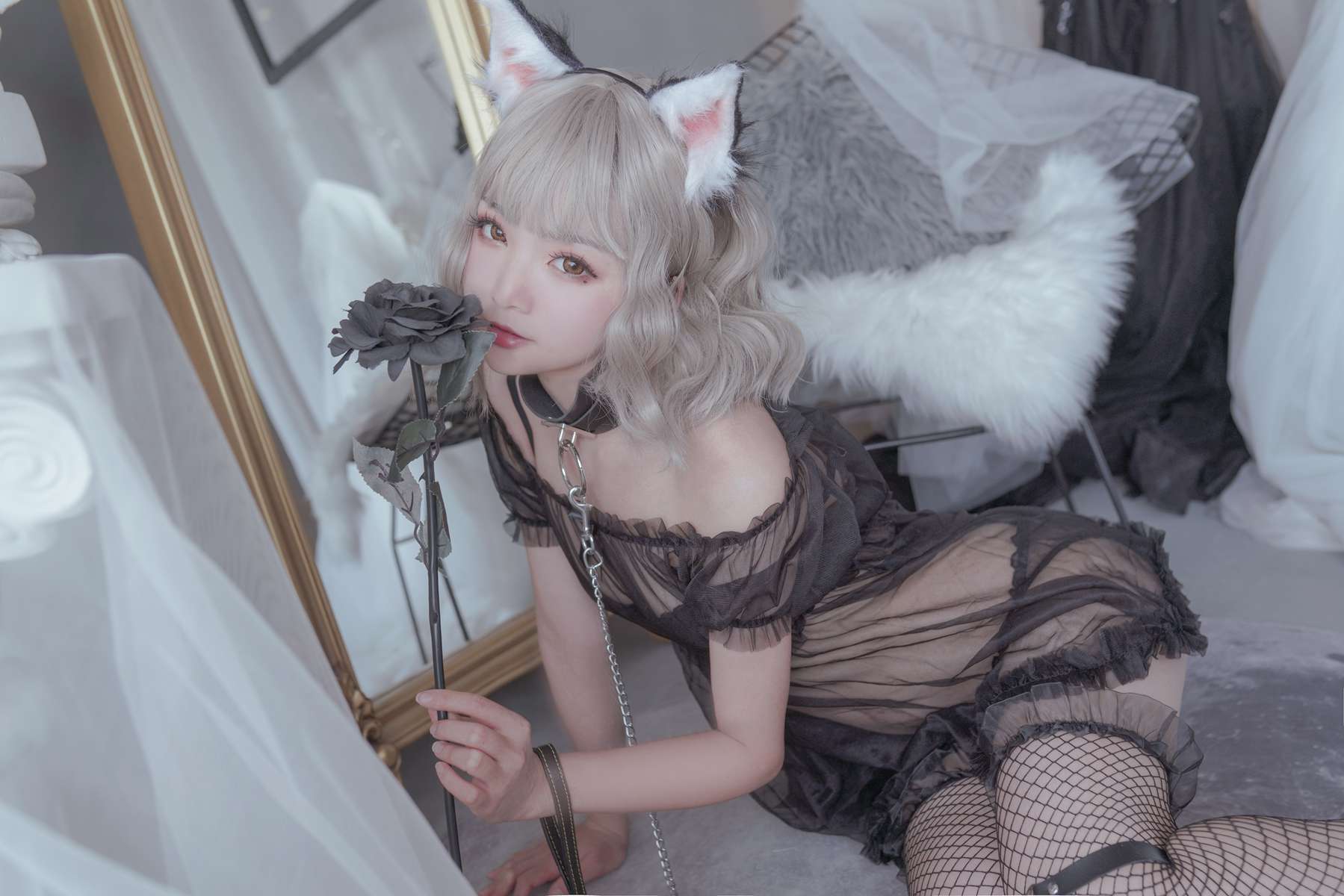 微博人气Coser@日奈娇 猫与兔 在现浏览第5张