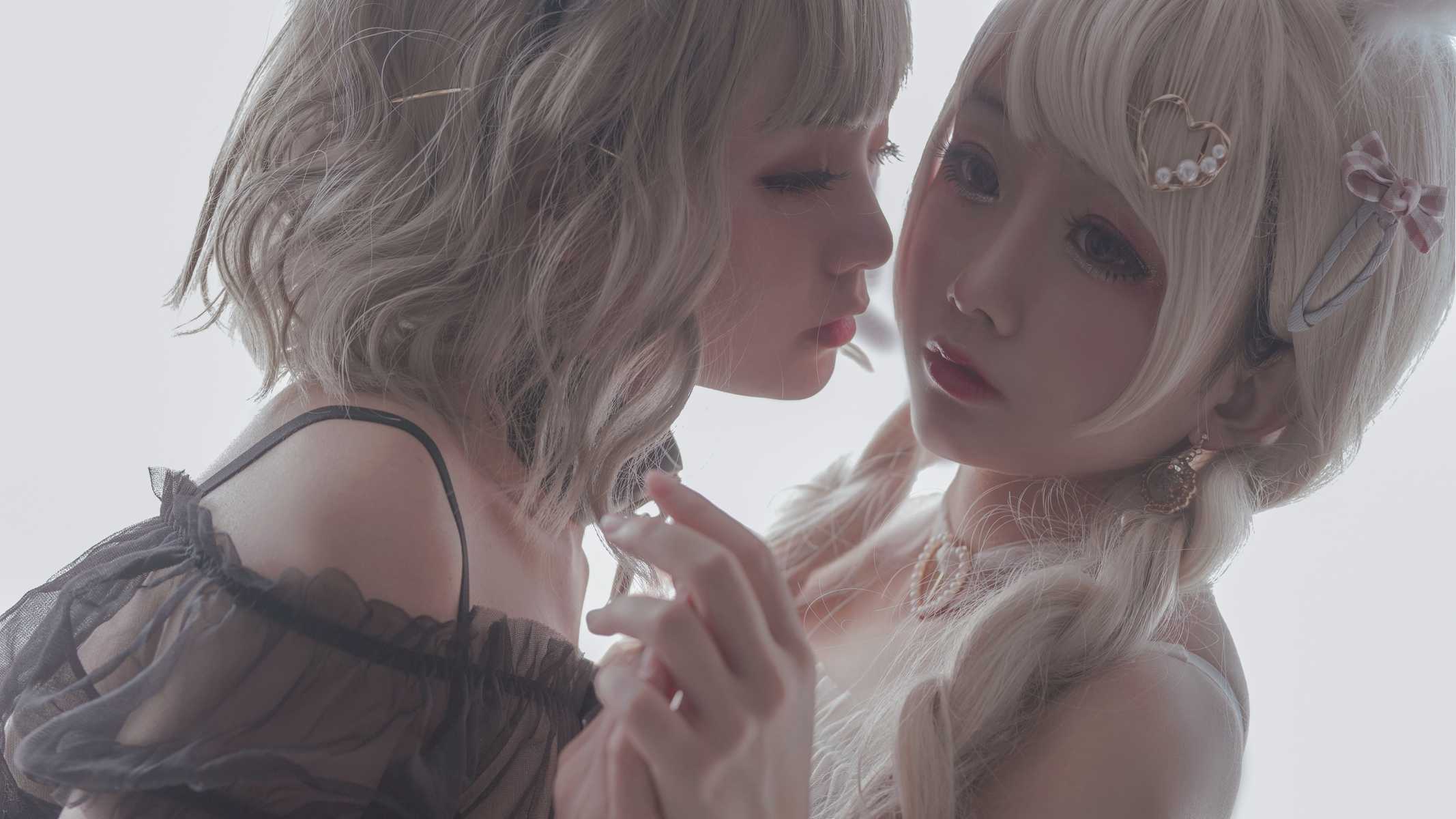 微博人气Coser@日奈娇 猫与兔 在现浏览第6张