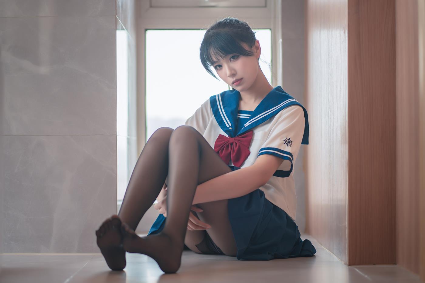 网紅Coser@轩萧學姐  七月竞泳 [79P]第2张