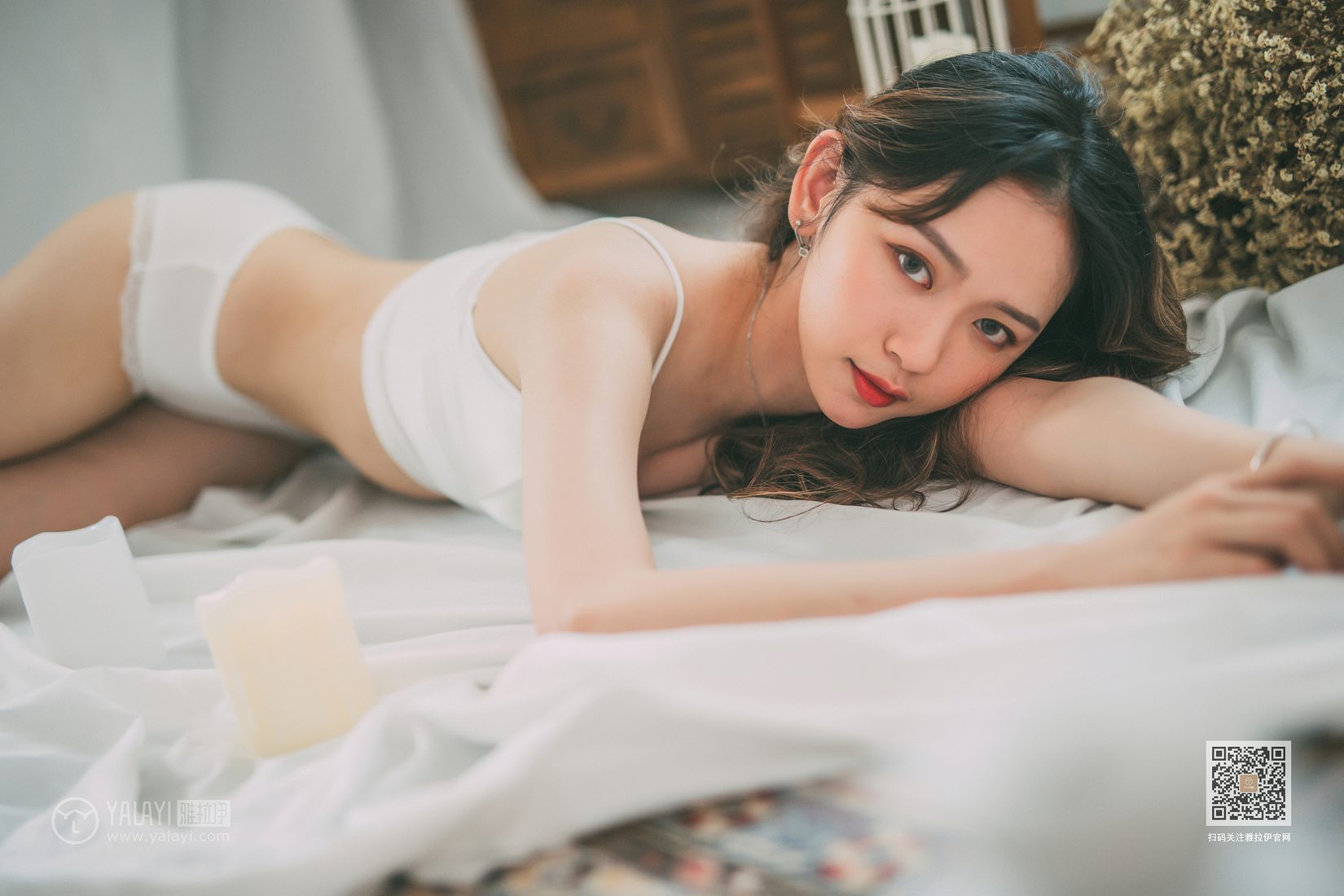 [YALAYI雅拉伊] 2019.09.22 Vol.408 晓琳 在现浏览第5张