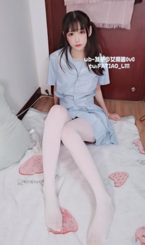 迷之呆梨(发条少女) 水蓝JK [20P]