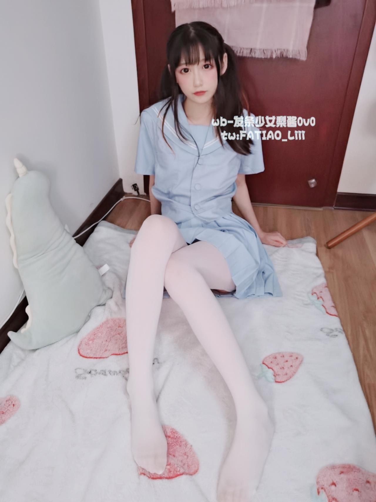 迷之呆梨(发条少女) 水蓝JK [20P]第3张