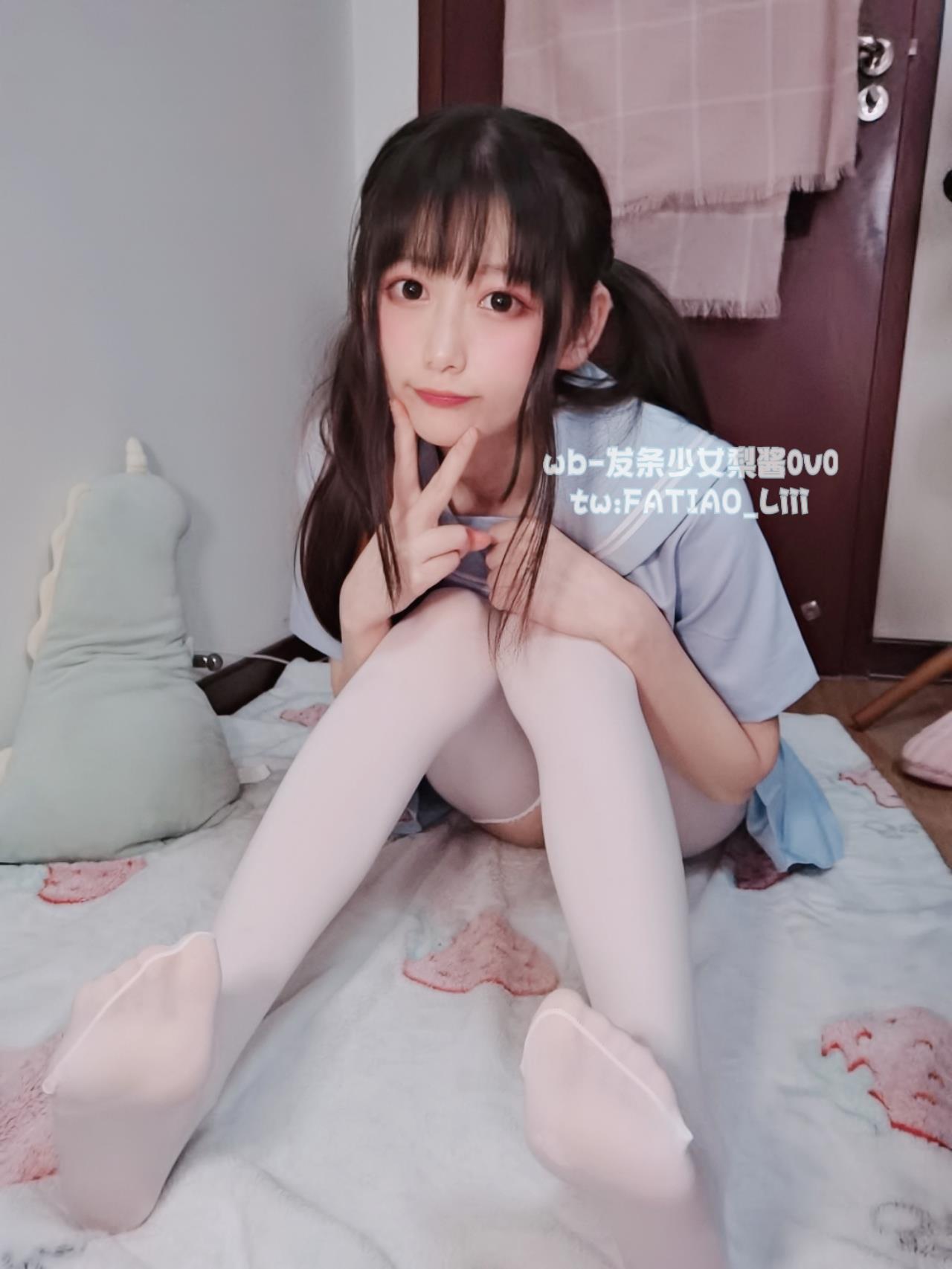 迷之呆梨(发条少女) 水蓝JK [20P]第4张