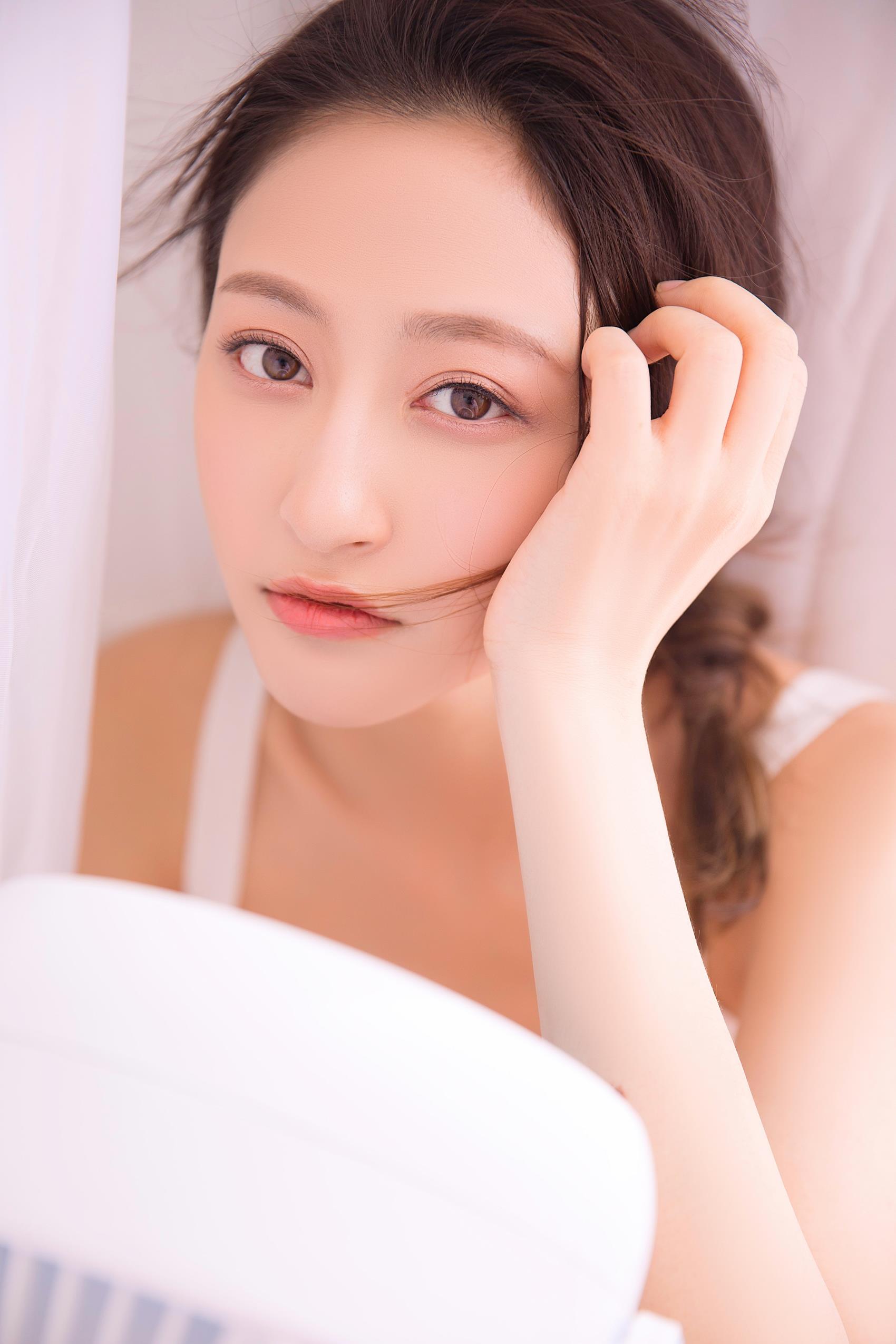 [YALAYI雅拉伊]2023.07.26 NO.1051 眼里花影[24+1P]第1张