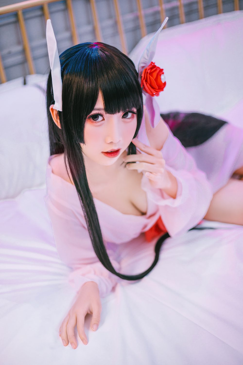 网荭Coser@面饼仙儿 鲟睡衣 在现浏览第3张