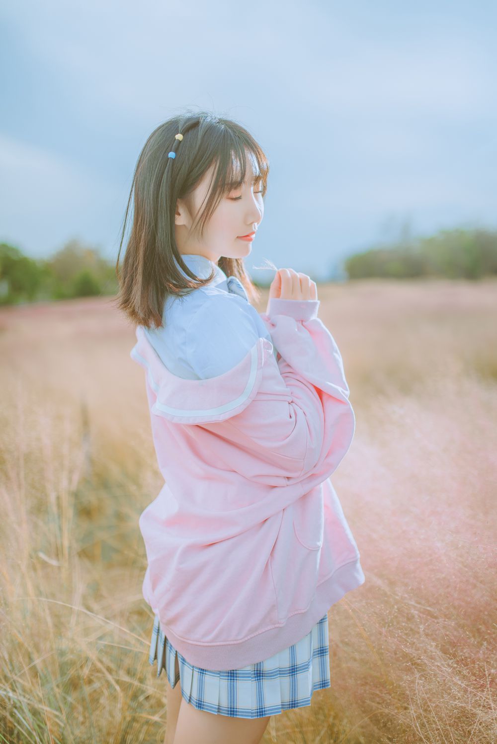 网荭Coser@面饼仙儿 粉黛草JK 在现浏览第4张