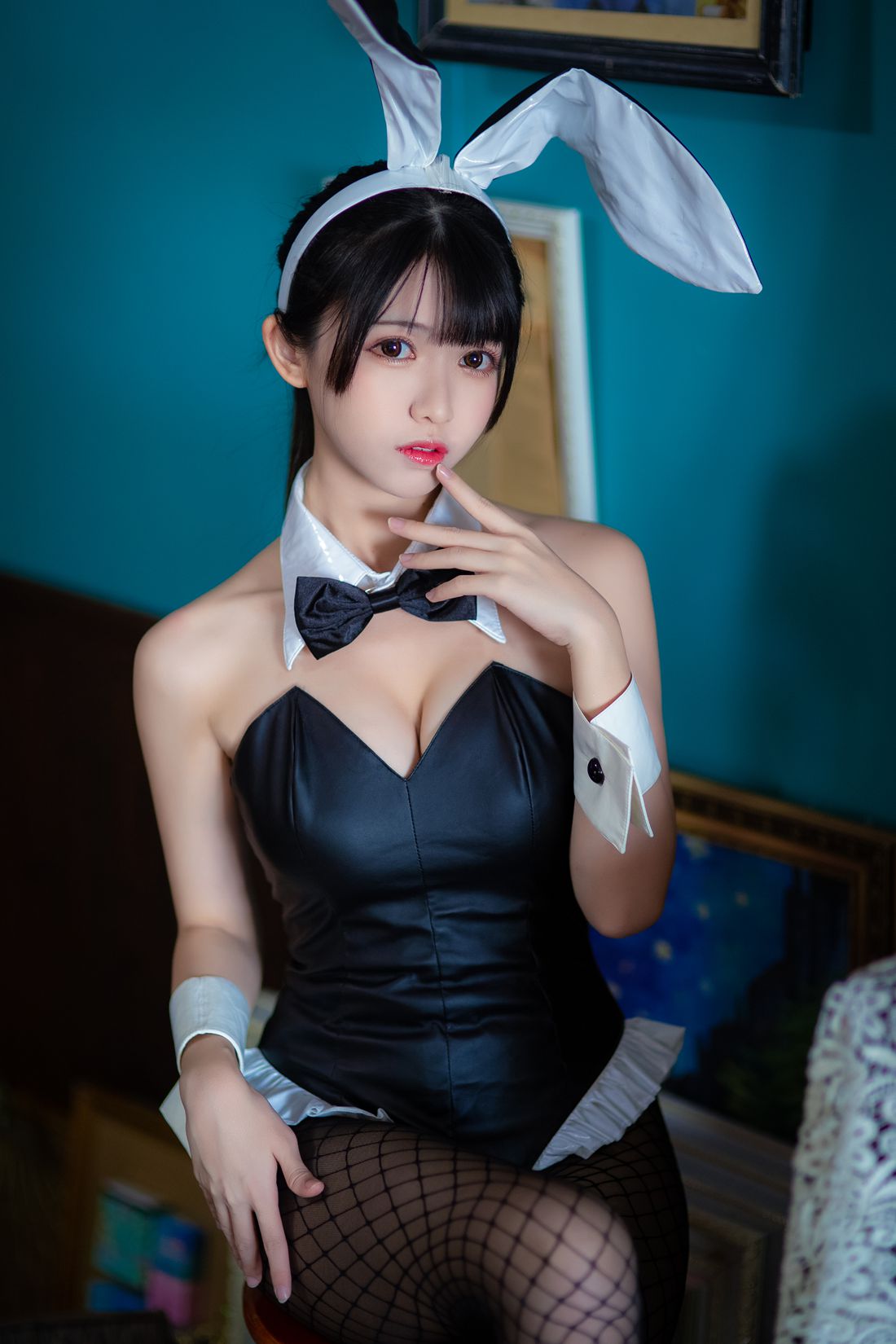 网荭Coser@鳗鱼霏儿 加藤惠 兔女郎 在现浏览第4张