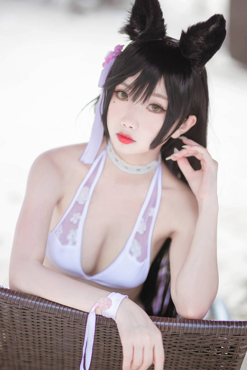 微博红人Coser@鬼畜摇 泳装 在现浏览第2张