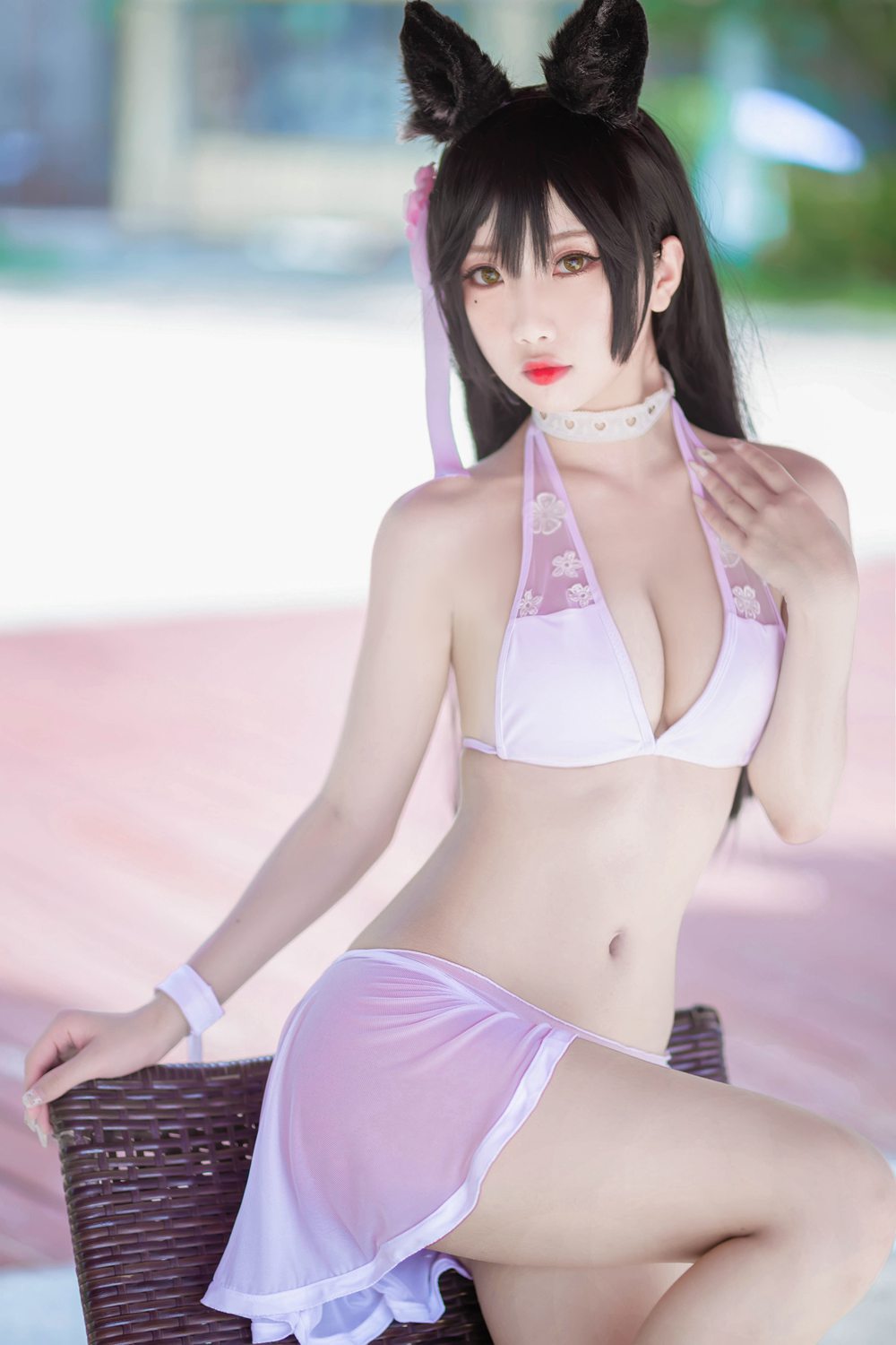 微博红人Coser@鬼畜摇 泳装 在现浏览第2张