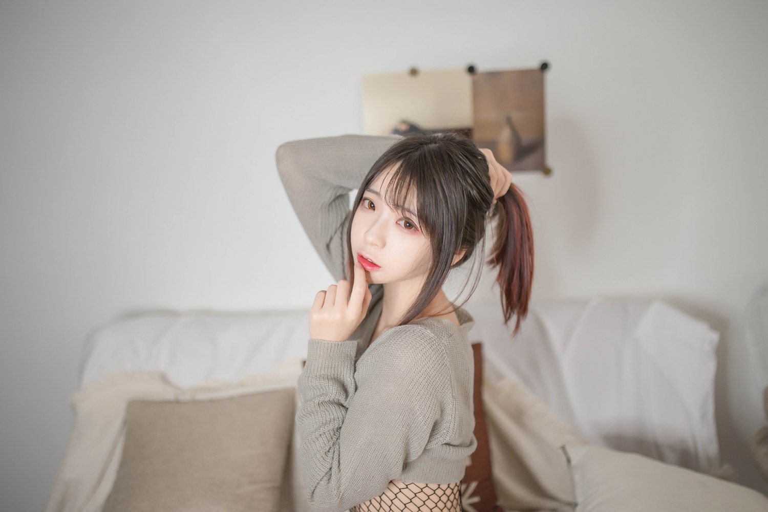 网荭Coser@疯猫ss 半胸毛衣 在现浏览第3张