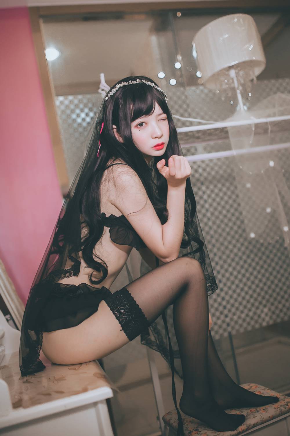 网荭Coser@疯猫ss 黑色小野猫 在现浏览第2张