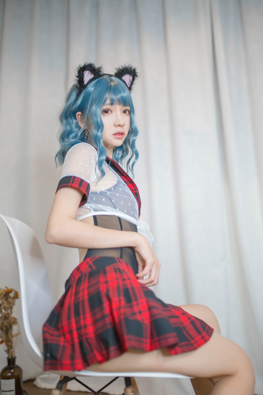 网荭Coser@疯猫ss 蓝发 在现浏览第2张