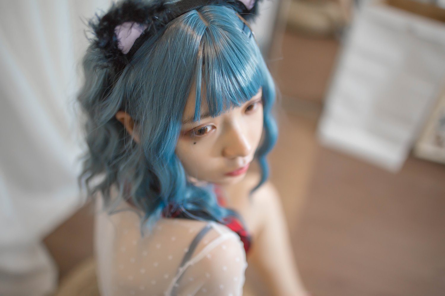 网荭Coser@疯猫ss 蓝发 在现浏览第2张