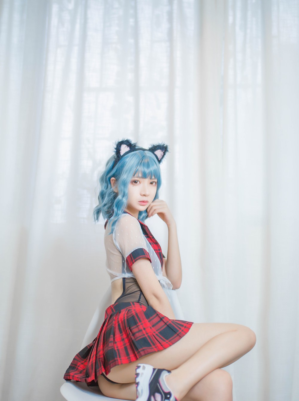 网荭Coser@疯猫ss 蓝发 在现浏览第4张