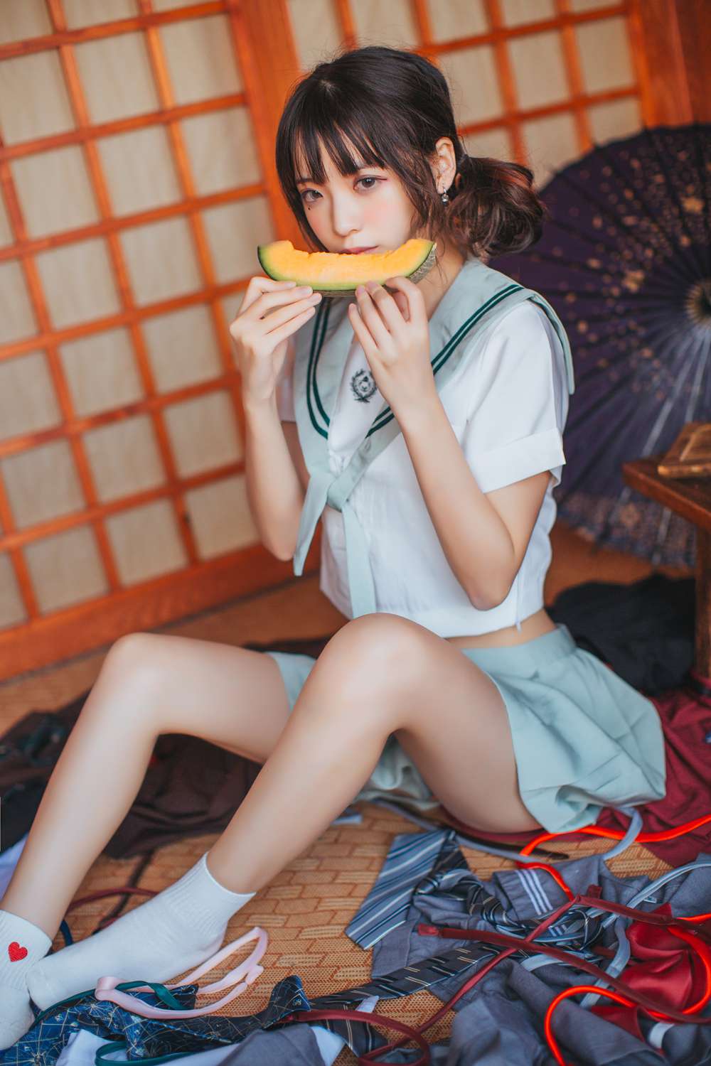 网荭Coser@疯猫ss 日式JK 在现浏览第5张