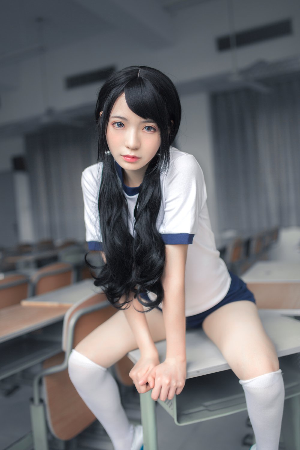 网荭Coser@疯猫ss 体操服 在现浏览第4张