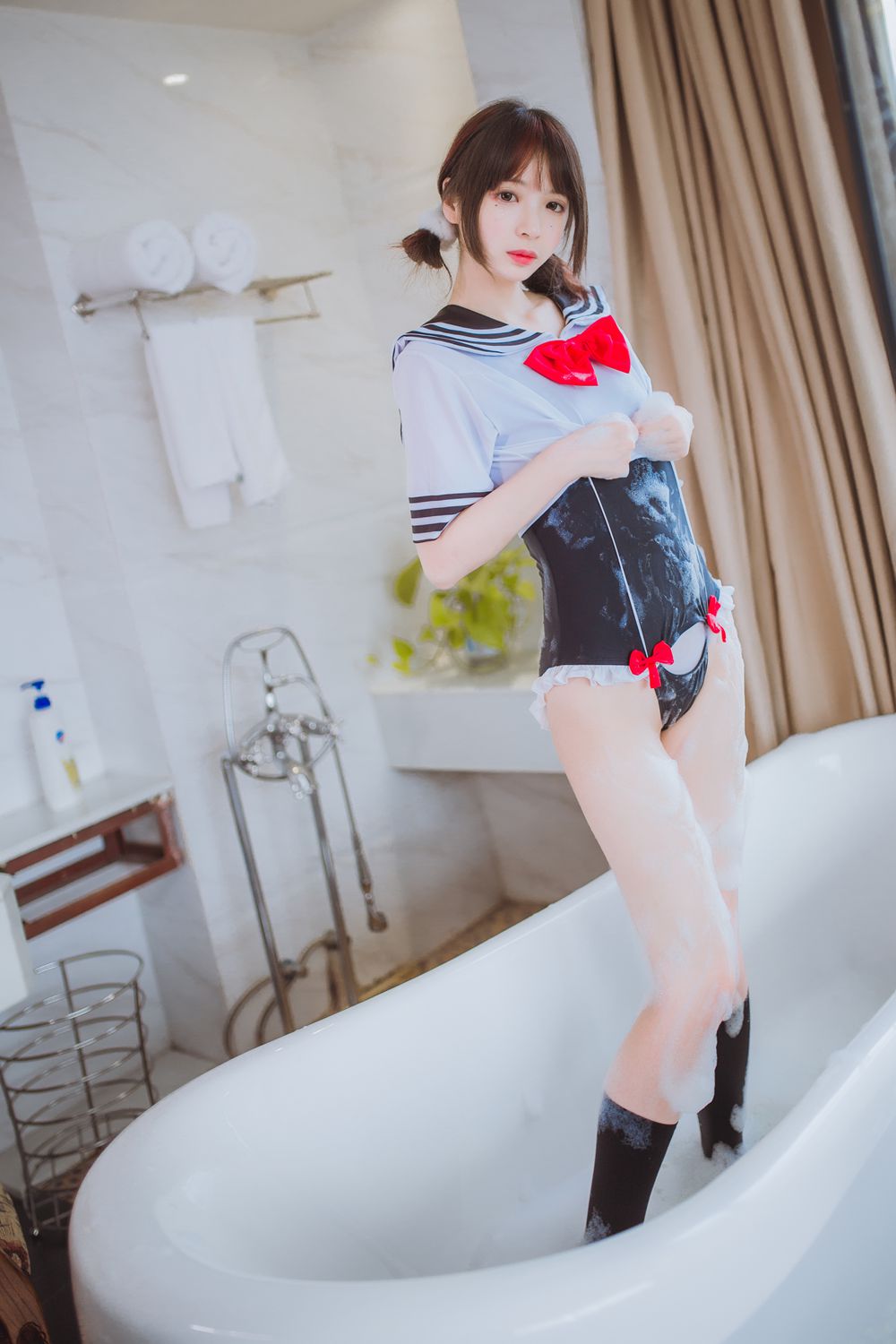 网荭Coser@疯猫ss 浴缸 在现浏览第4张