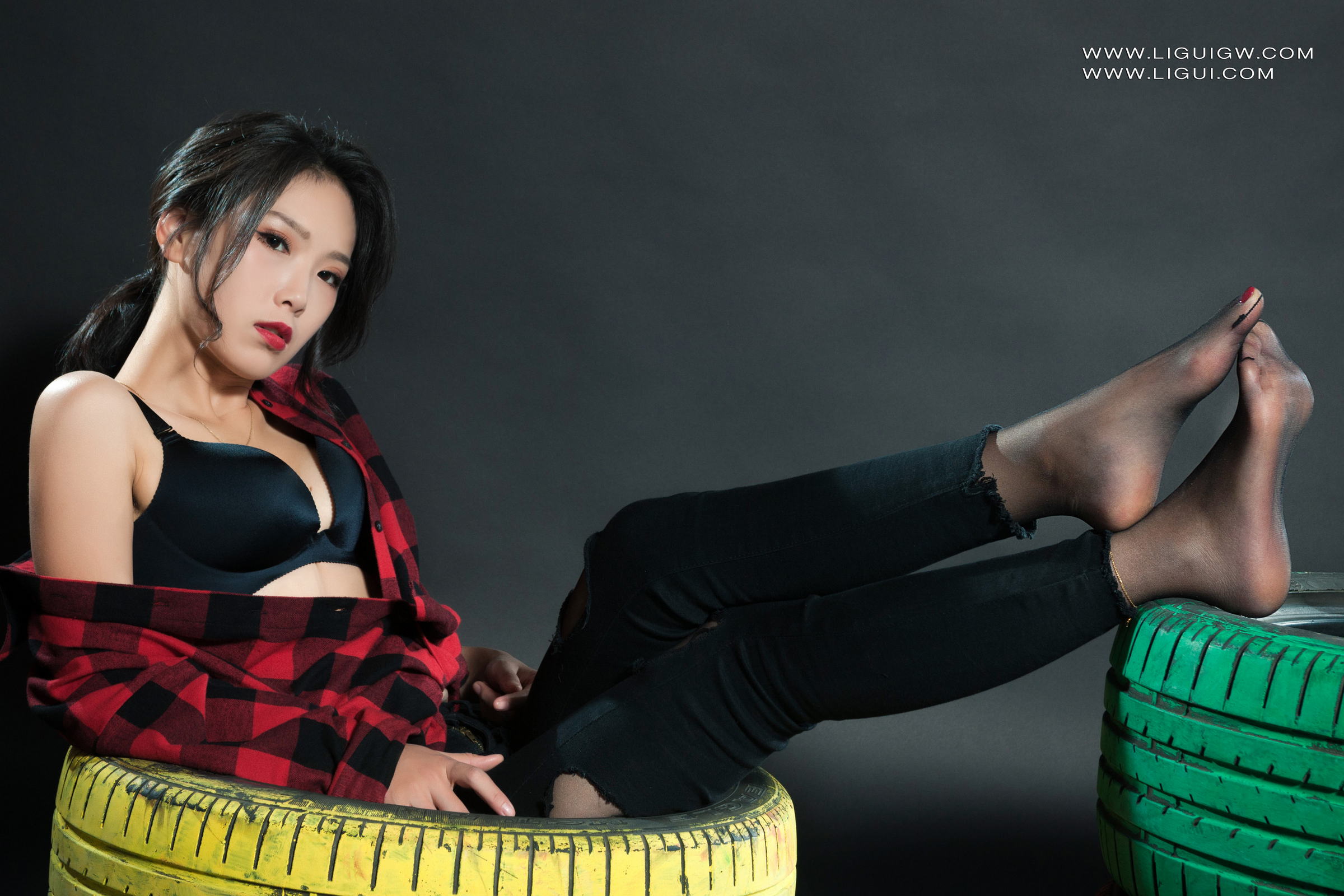 [Ligui丽柜] 2025.11.03《红与黑的激情碰撞》维拉 Weila第15张