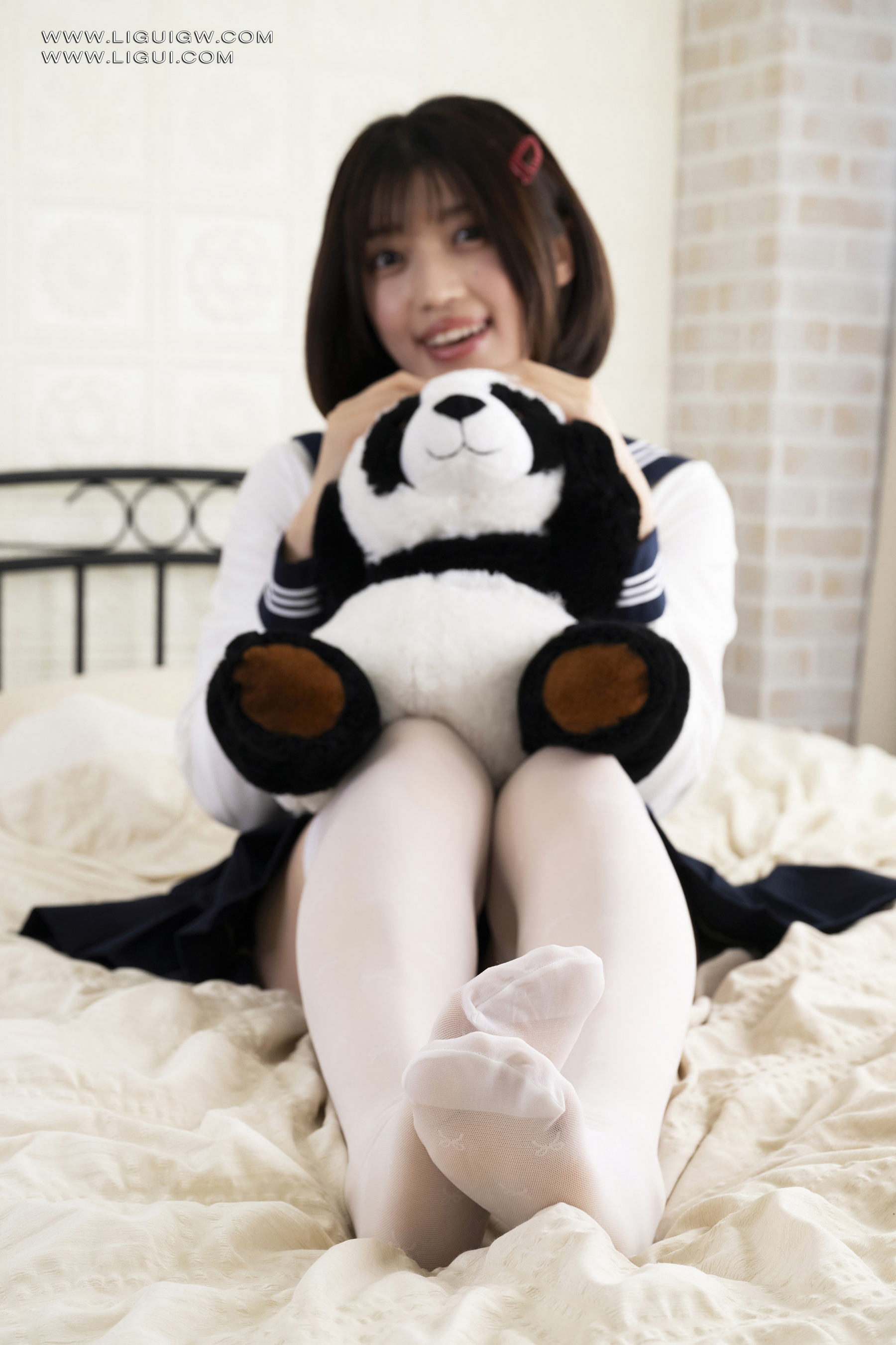 [Ligui丽柜] 2026.02.23 褪去丝袜的清纯学妹 大冢杏奈第12张